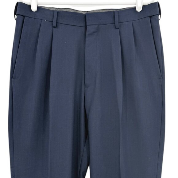 Haggar Men's Premium Comfort Classic Fit Pleated Front Navy Dress Pants 34x32 - Picture 3 of 11